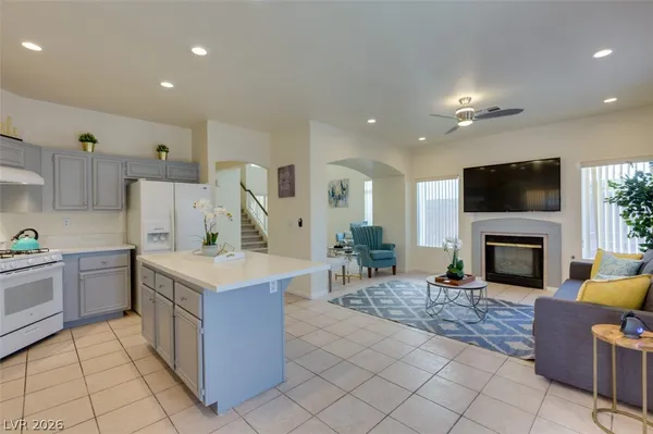 $2,495 | 7886 Blue Brook Drive, Las Vegas, NV 89147