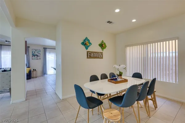 $2,495 | 7886 Blue Brook Drive, Las Vegas, NV 89147