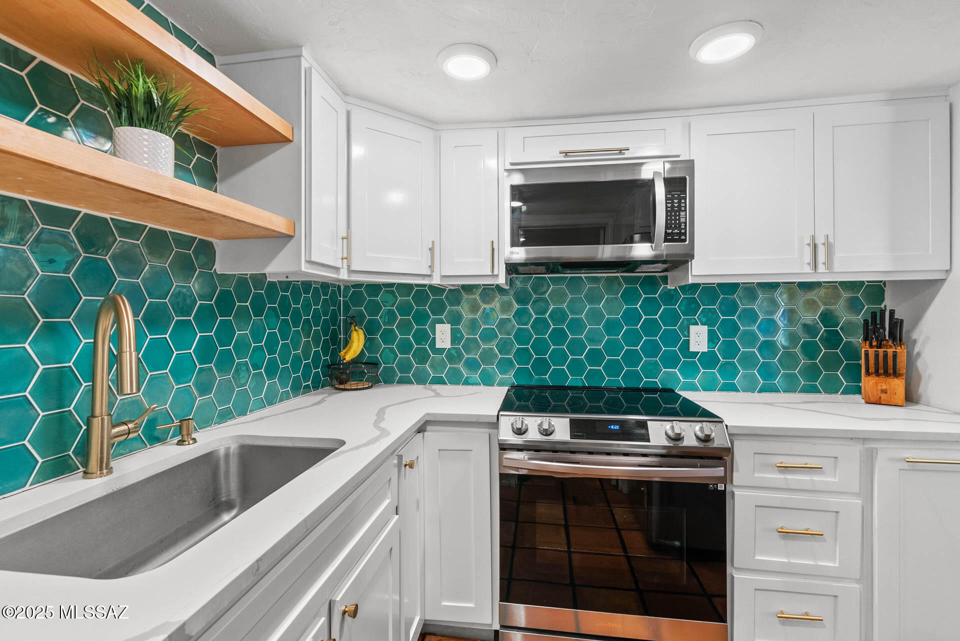 2779 West Anklam Road, Unit F Tucson, AZ 85745 - Photo 1 of 18