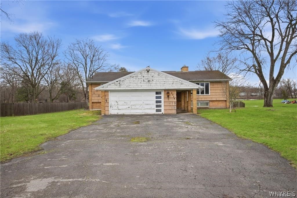 4238 Tonawanda Creek Road Pendleton, NY 14120 - Photo 3 of 17