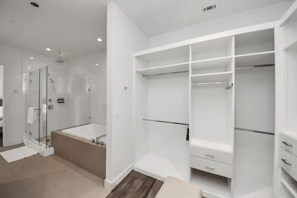 $4,000 | 4521 San Felipe Street, Unit 1603, Houston, TX 77027