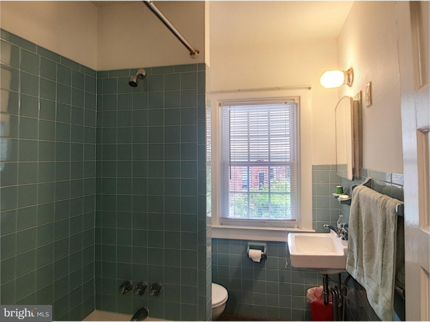 231 Rockingham Road Bryn Mawr, PA 19010 - Photo 13 of 25 Bathroom