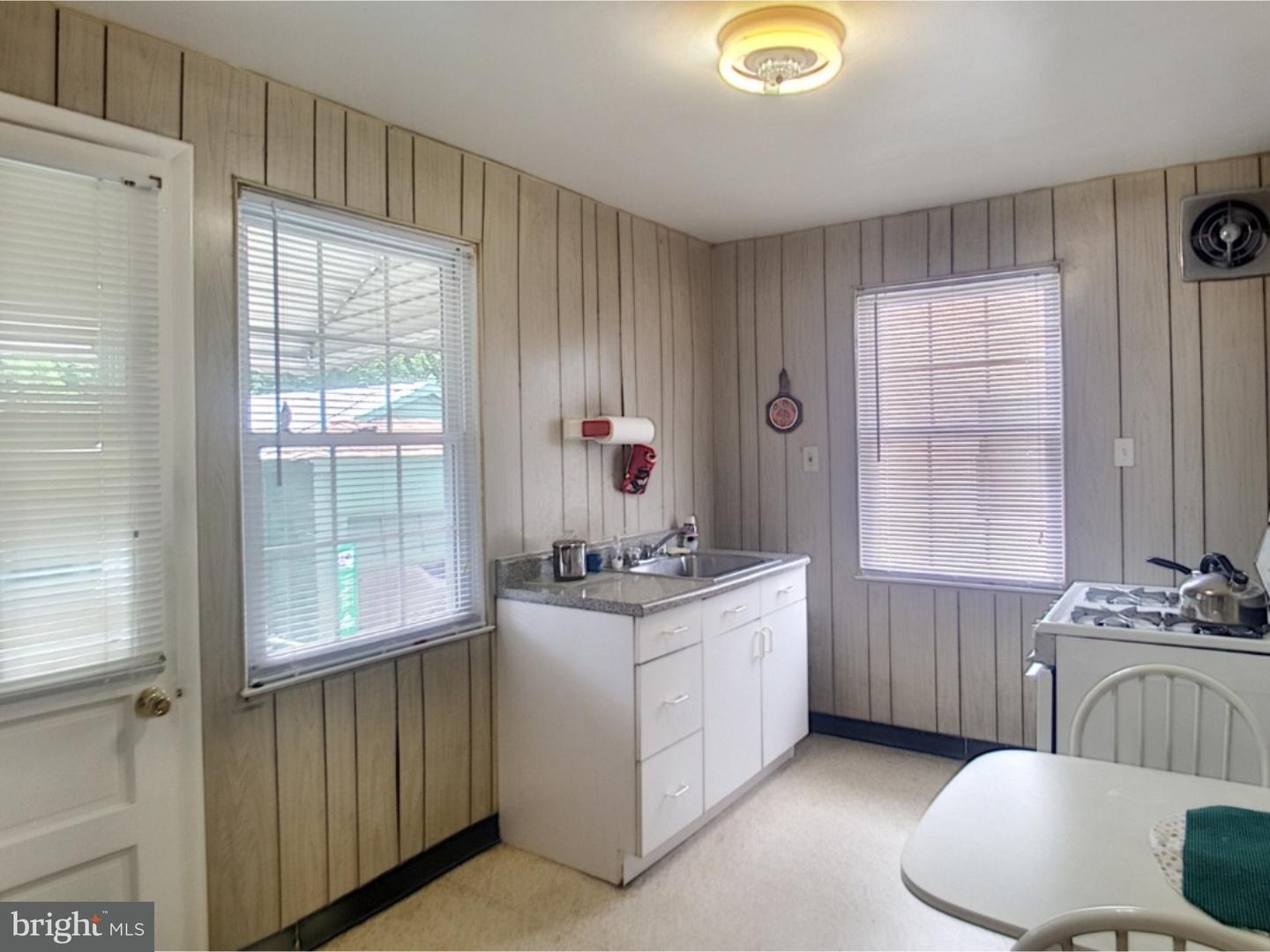 231 Rockingham Road Bryn Mawr, PA 19010 - Photo 7 of 25 Kitchen