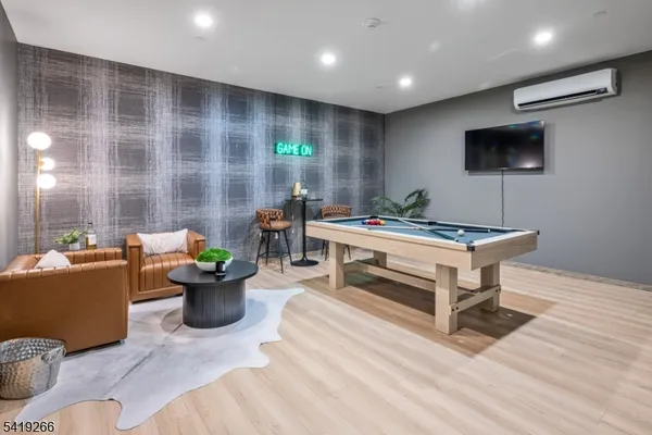 $2,750 | 20 Encampment Court, Montville, NJ 07082