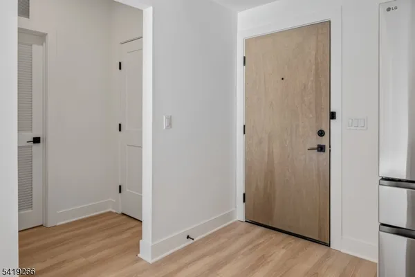 $2,750 | 20 Encampment Court, Montville, NJ 07082