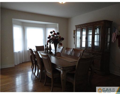819 New Dover Road Edison, NJ 08820 - Photo 6 of 24 Gallery Image 6