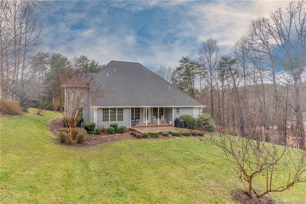 231 Ridgeview Drive Rutherfordton, NC 28139 - Photo 3 of 38 a front view of house with yard and trees around