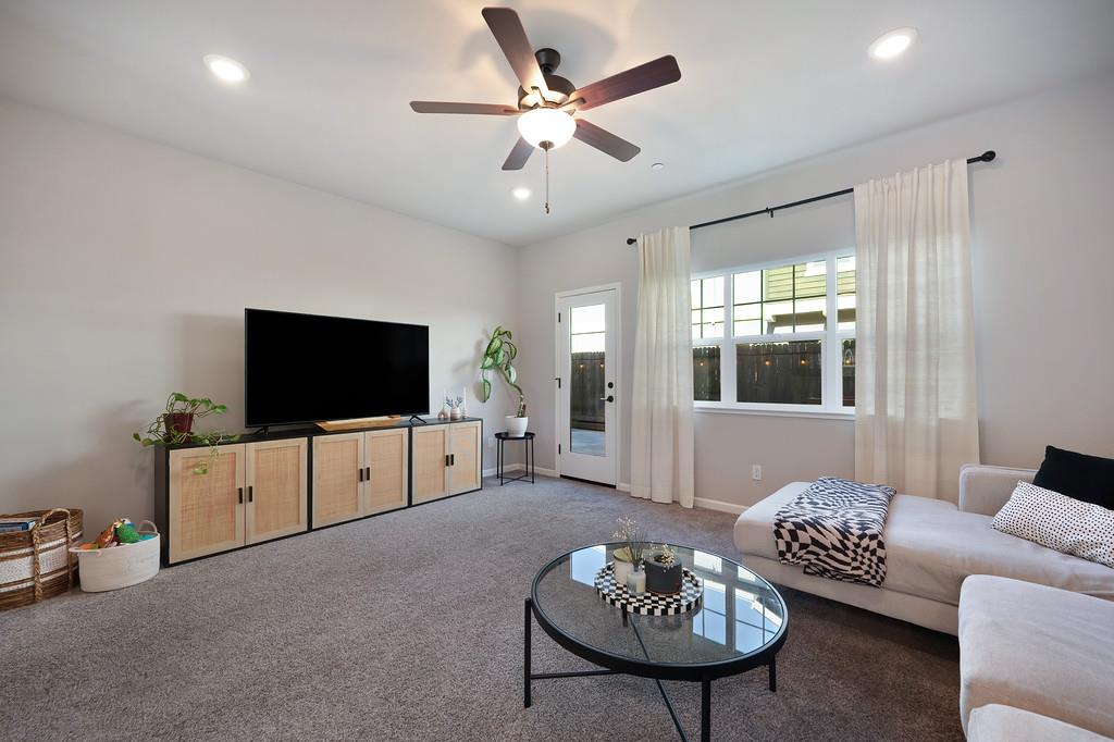 3819 Anders Way Rocklin, CA 95677 - Photo 23 of 64