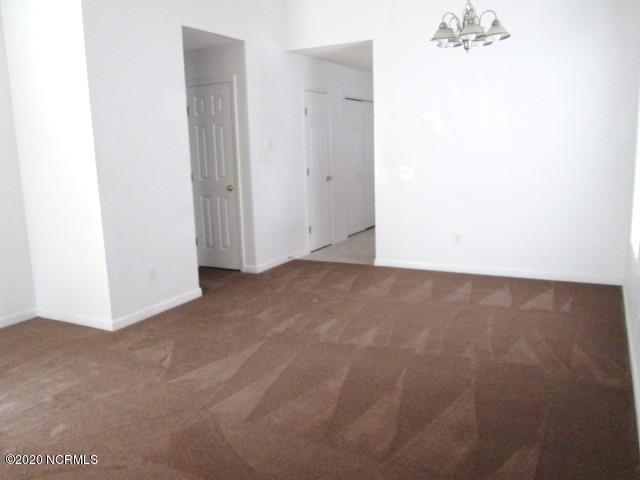 407 Belgrade-Swansboro Road, Unit B Stella, NC 28582 - Photo 2 of 10 livingroomview