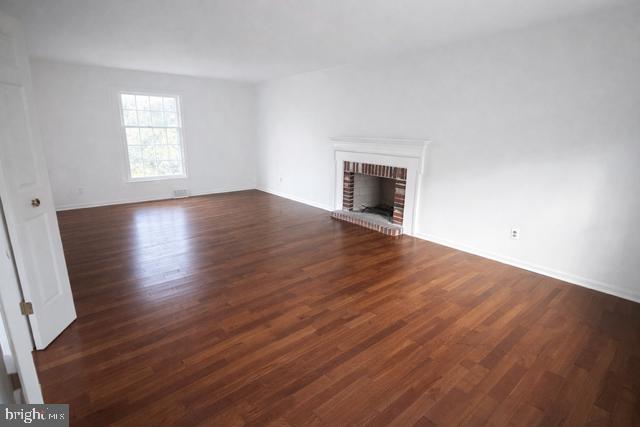 402 Norwood Road Downingtown, PA 19335 - Photo 3 of 17