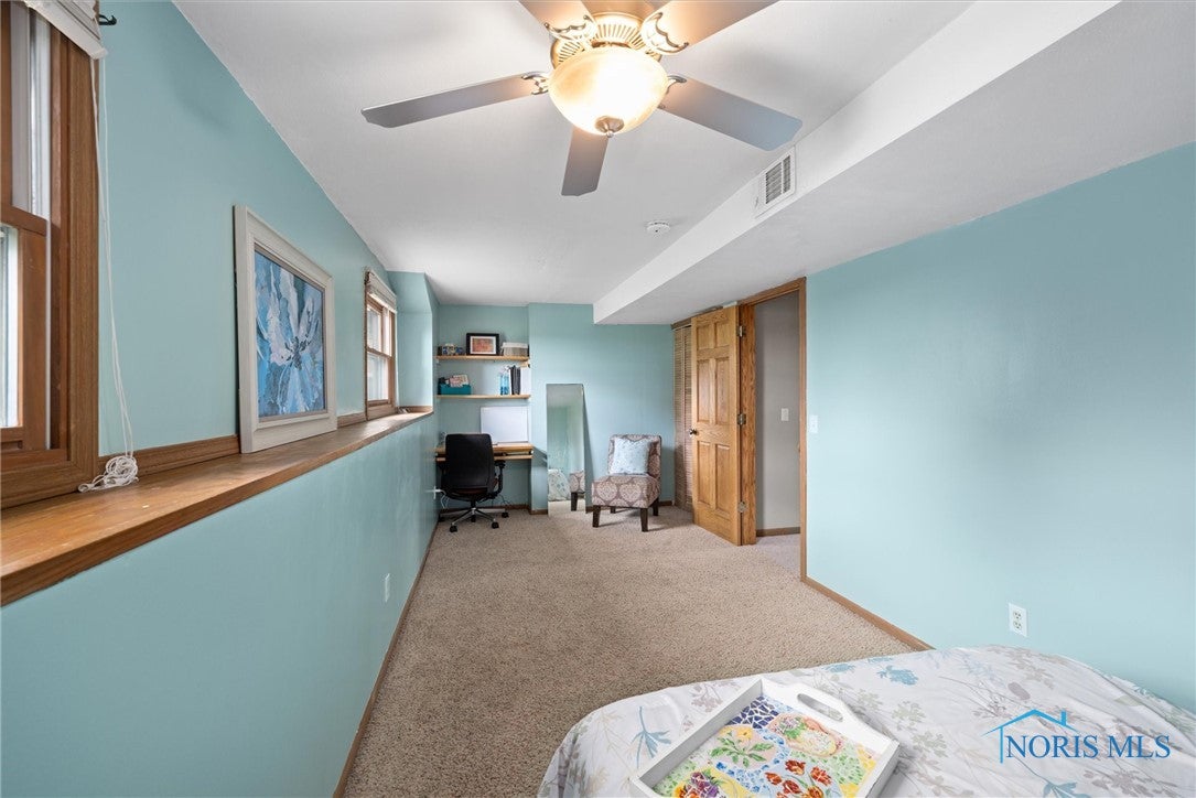 5504 Brown Road Oregon, OH 43616 - Photo 25 of 44 Lots of space and light!