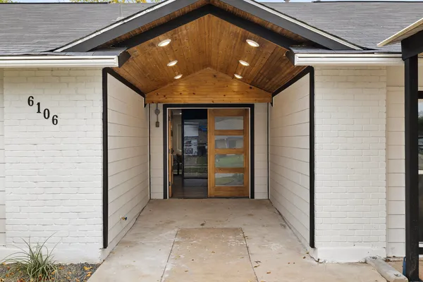 $3,500 | 6106 Bridlington Circle, Austin, TX 78745