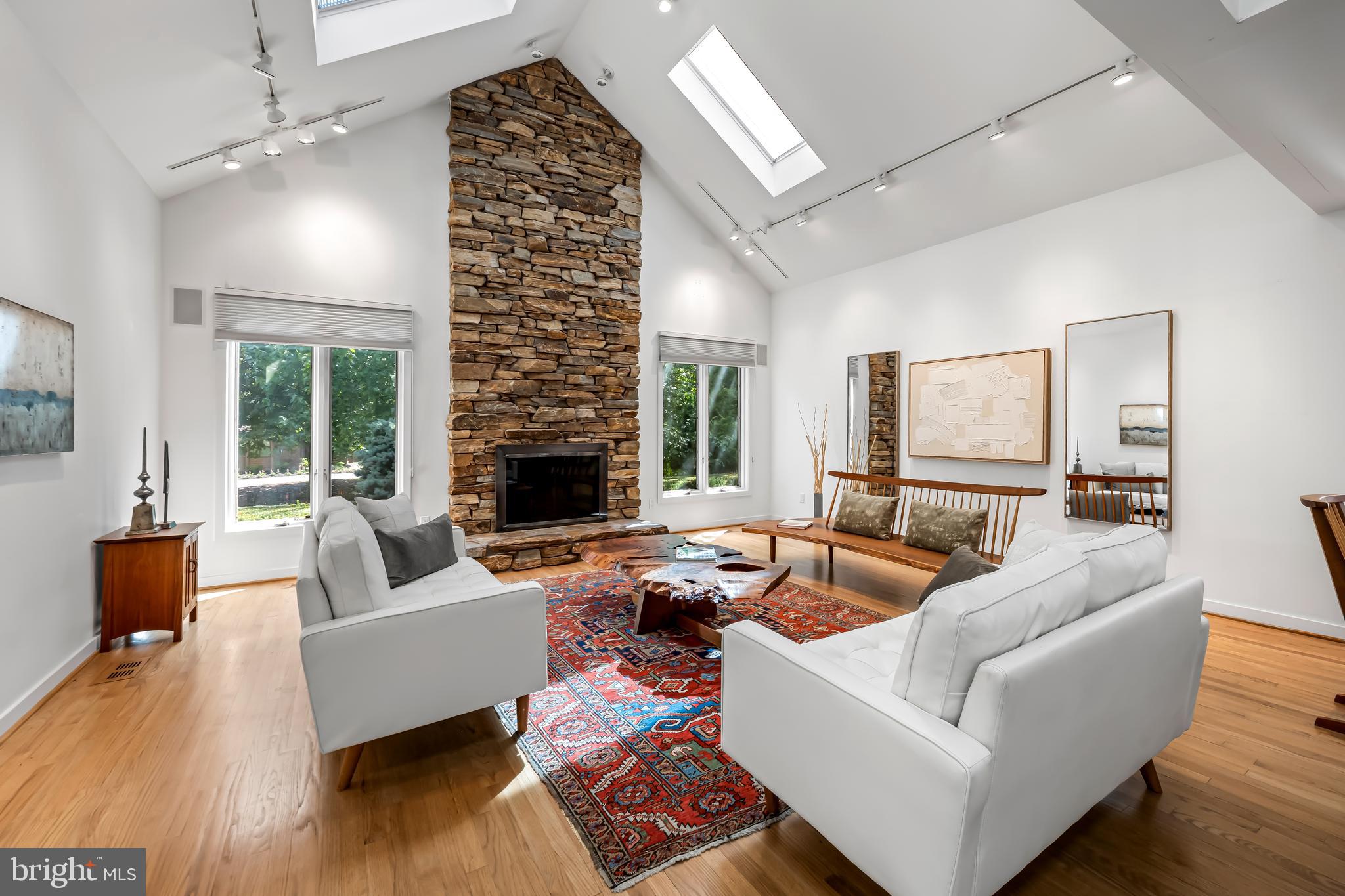 77 Seminary Farm Road Lutherville-Timonium, MD 21093 - Photo 4 of 64 Gallery Image 4