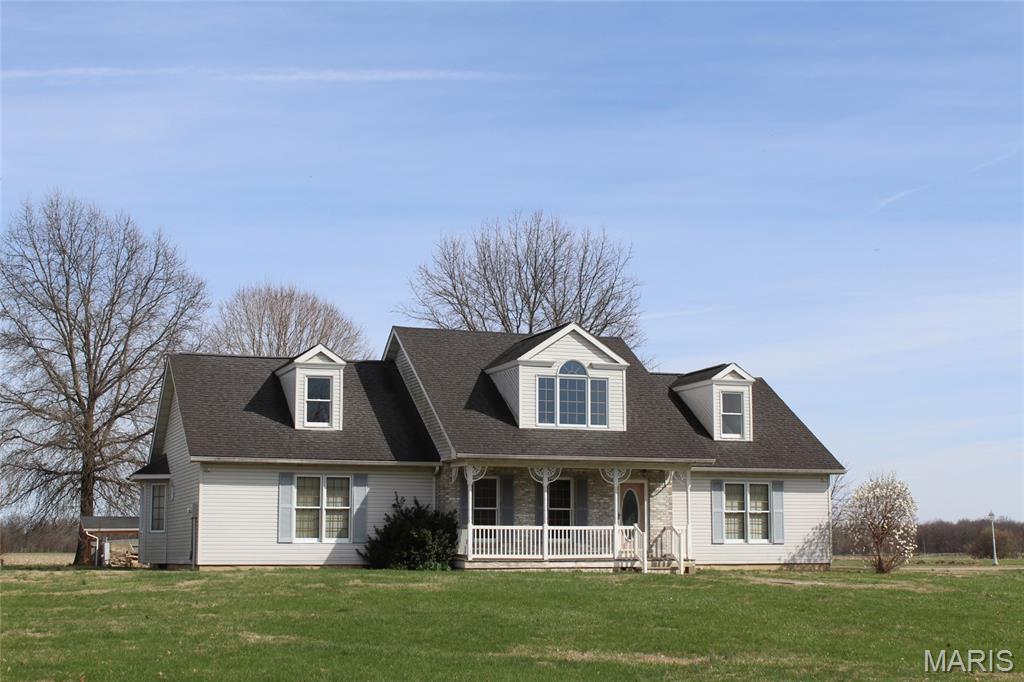 8160 Bethalto Road Bethalto, IL 62010 - Photo 1 of 54