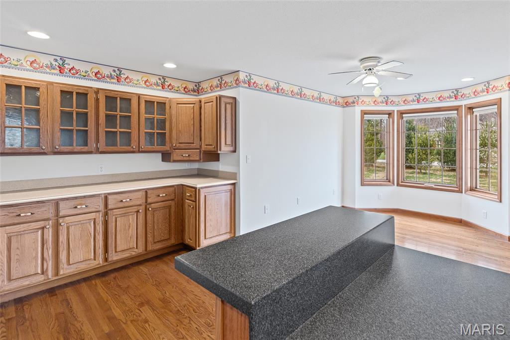 8160 Bethalto Road Bethalto, IL 62010 - Photo 16 of 54