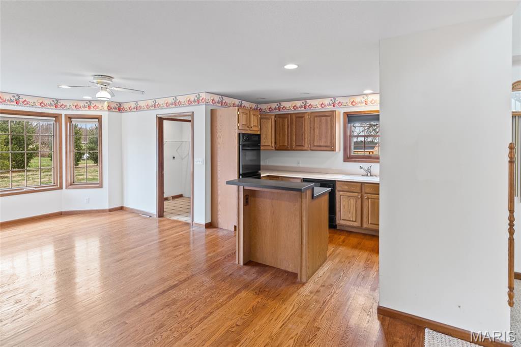 8160 Bethalto Road Bethalto, IL 62010 - Photo 17 of 54