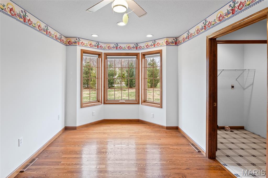 8160 Bethalto Road Bethalto, IL 62010 - Photo 18 of 54