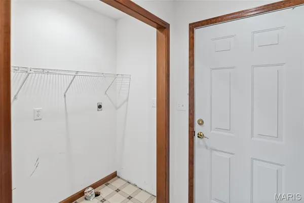 $395,000 | 8160 Bethalto Road, Bethalto, IL 62010