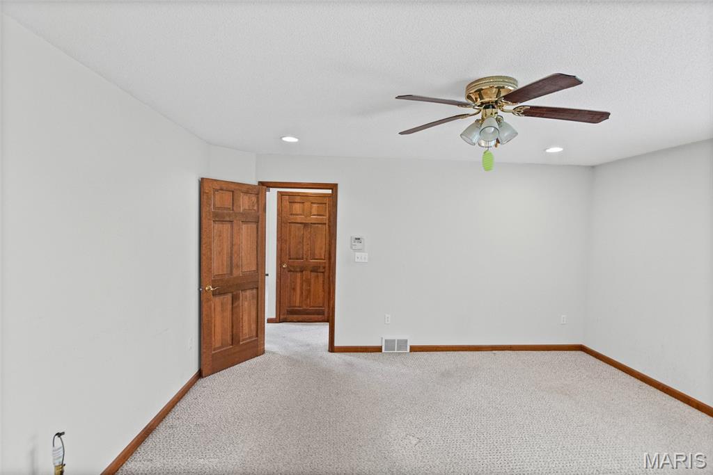 8160 Bethalto Road Bethalto, IL 62010 - Photo 27 of 54