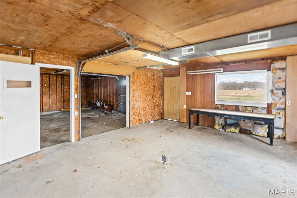 8160 Bethalto Road Bethalto, IL 62010 - Photo 44 of 54