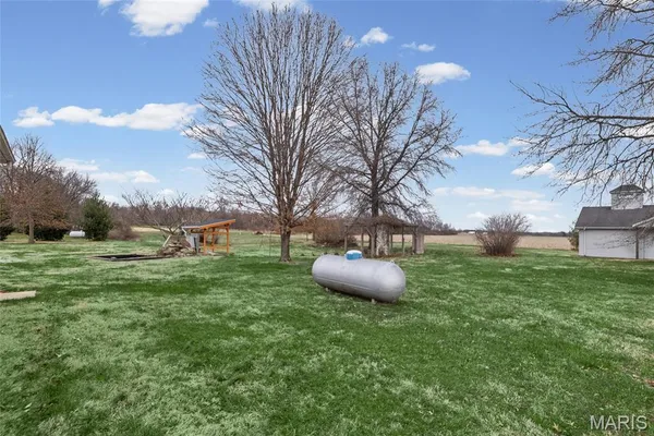 $395,000 | 8160 Bethalto Road, Bethalto, IL 62010