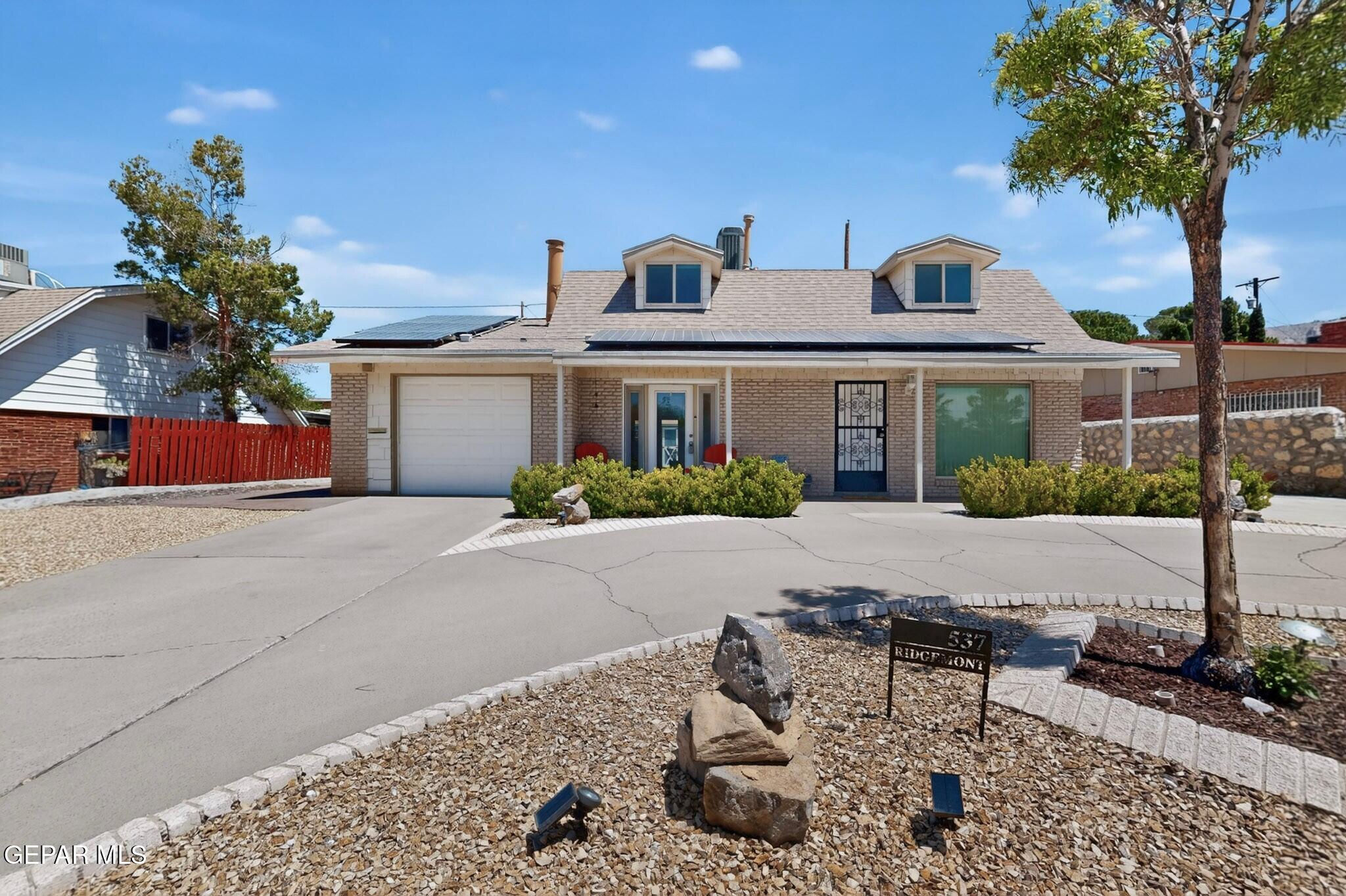 537 Ridgemont Drive El Paso, TX 79912 - Photo 2 of 27 3dcasas-537-ridgemont-dr-002