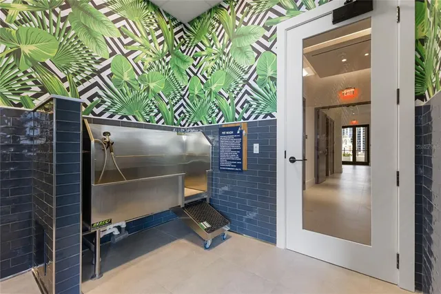 $1,305,000 | 275 1st Avenue South, Unit 1907, St. Petersburg, FL 33701