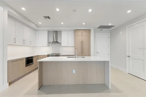 $1,305,000 | 235 1st Avenue South, Unit 1907, St. Petersburg, FL 33701