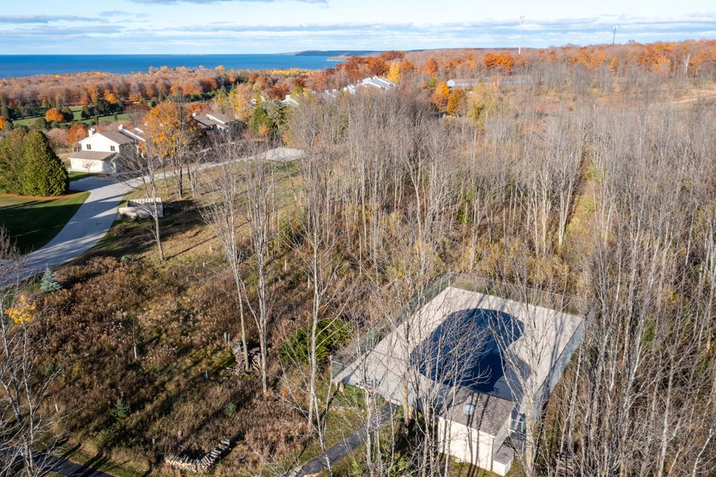 7544 Bluff Pass Road, Unit 21 Egg Harbor, WI 54209 - Photo 34 of 37