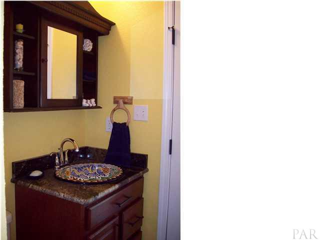 7669 Dewey Jernigan Road Milton, FL 32571 - Photo 16 of 18 Sample Photos