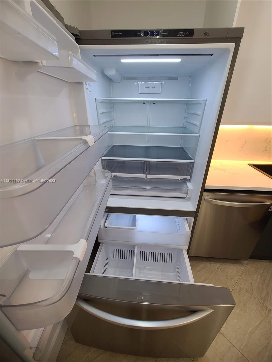 1612 Jefferson Avenue, Unit 403 Miami Beach, FL 33139 - Photo 14 of 55