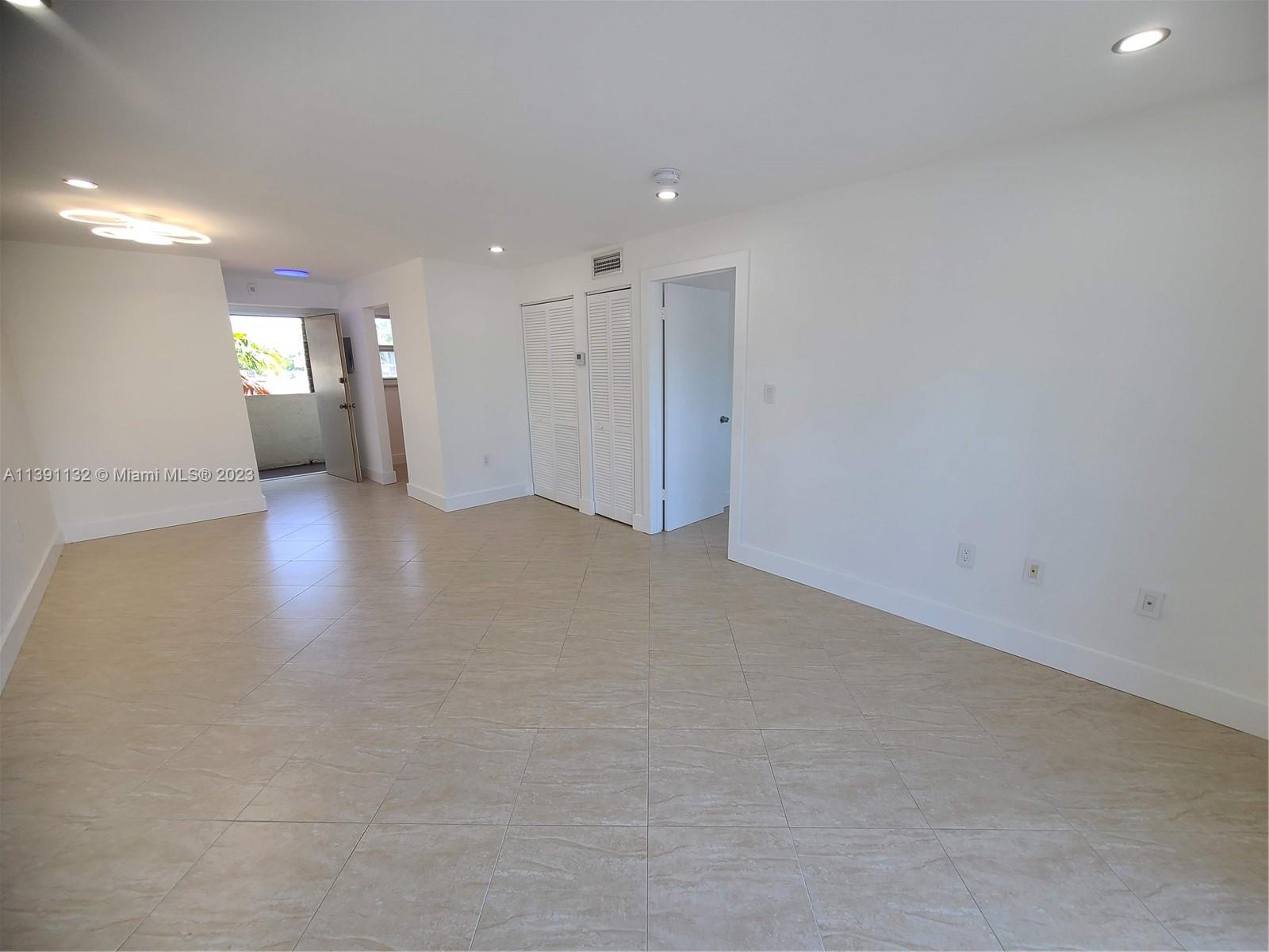 1612 Jefferson Avenue, Unit 403 Miami Beach, FL 33139 - Photo 25 of 55