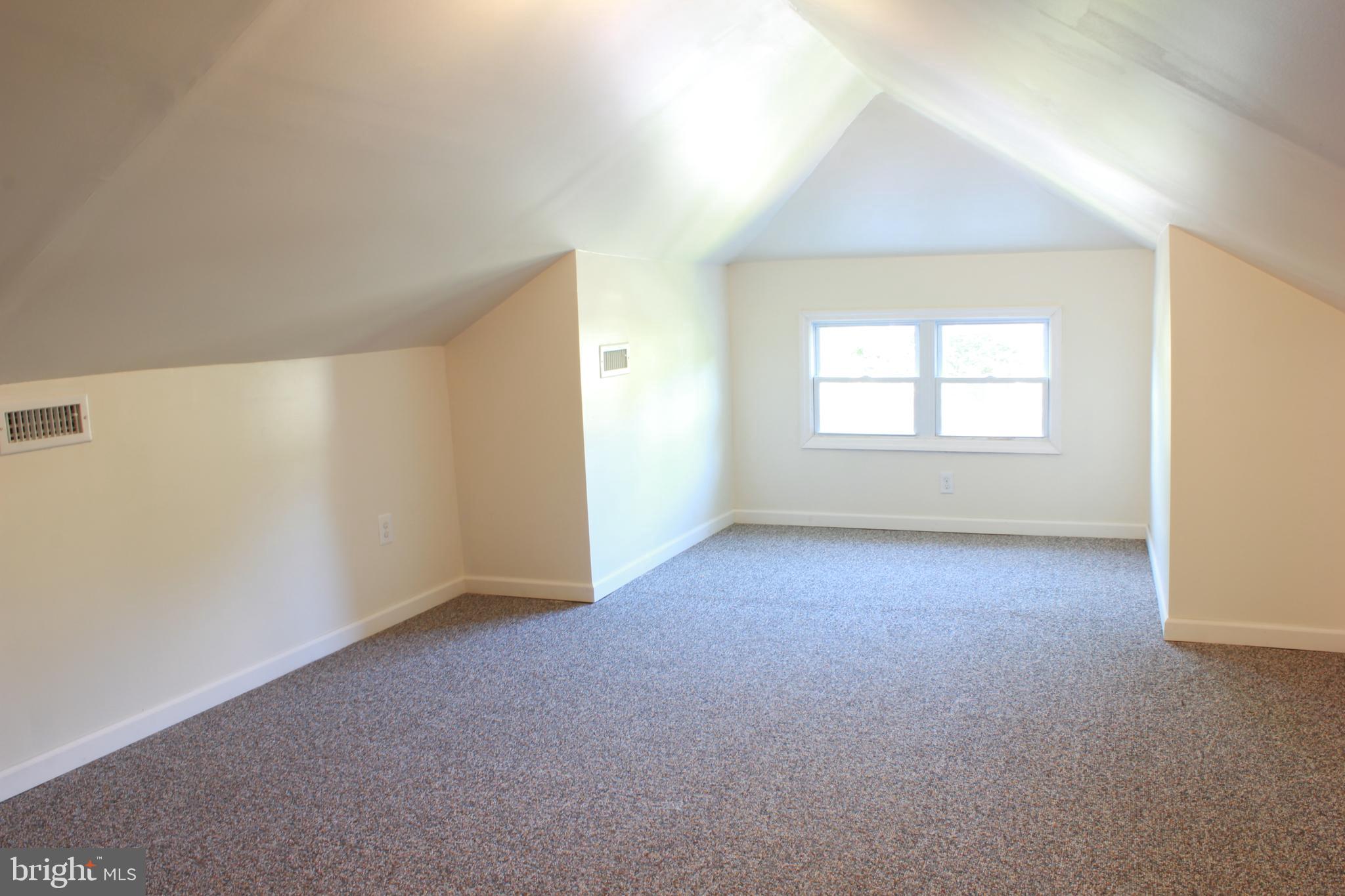 34 South Poplar Avenue Maple Shade, NJ 08052 - Photo 14 of 19 2nd floor Bedroom