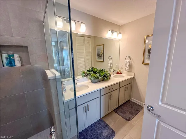 $6,000 | 163 Indies Drive East, Unit 206, Naples, FL 34114