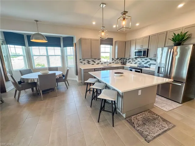 $6,000 | 163 Indies Drive East, Unit 206, Naples, FL 34114