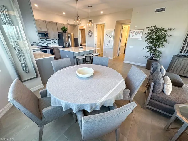 $6,000 | 163 Indies Drive East, Unit 206, Naples, FL 34114