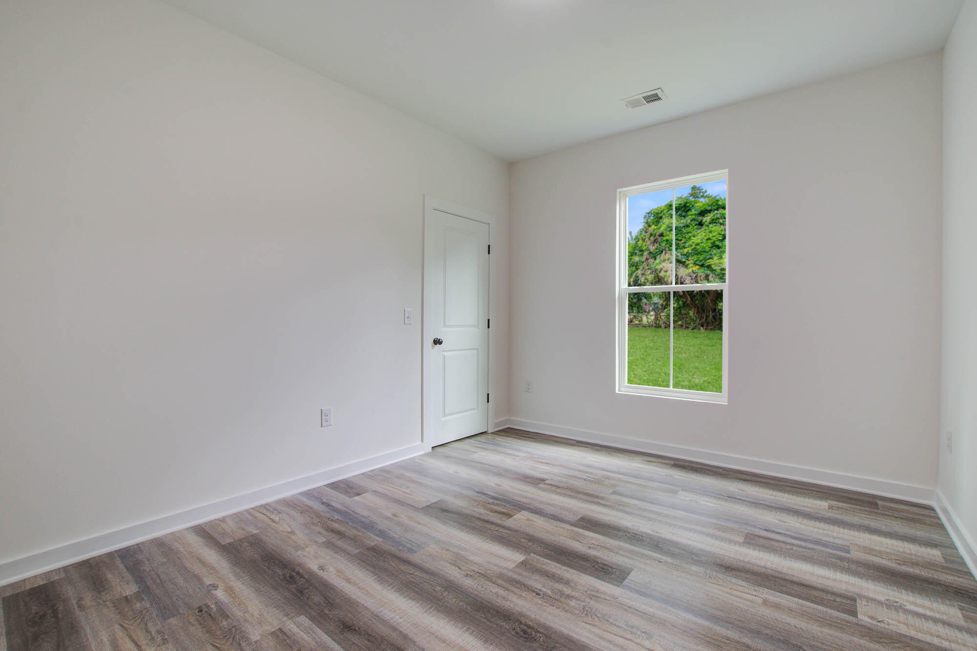 8929 Baldwin Road North Charleston, SC 29406 - Photo 16 of 23 8929 (17)
