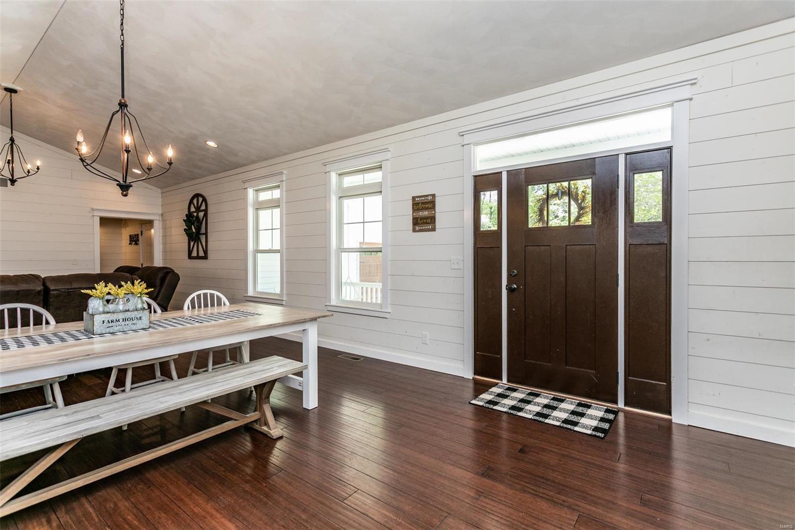 938 Longhi Road Collinsville, IL 62234 - Photo 8 of 46 Gallery Image 8
