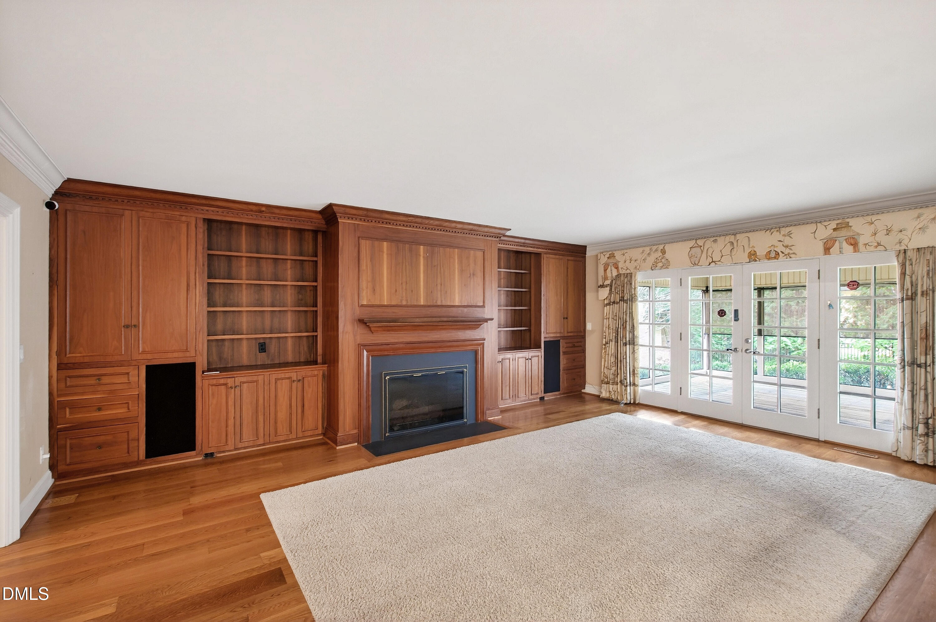 5515 Lambshire Drive Raleigh, NC 27612 - Photo 3 of 78 Lambshire (38)