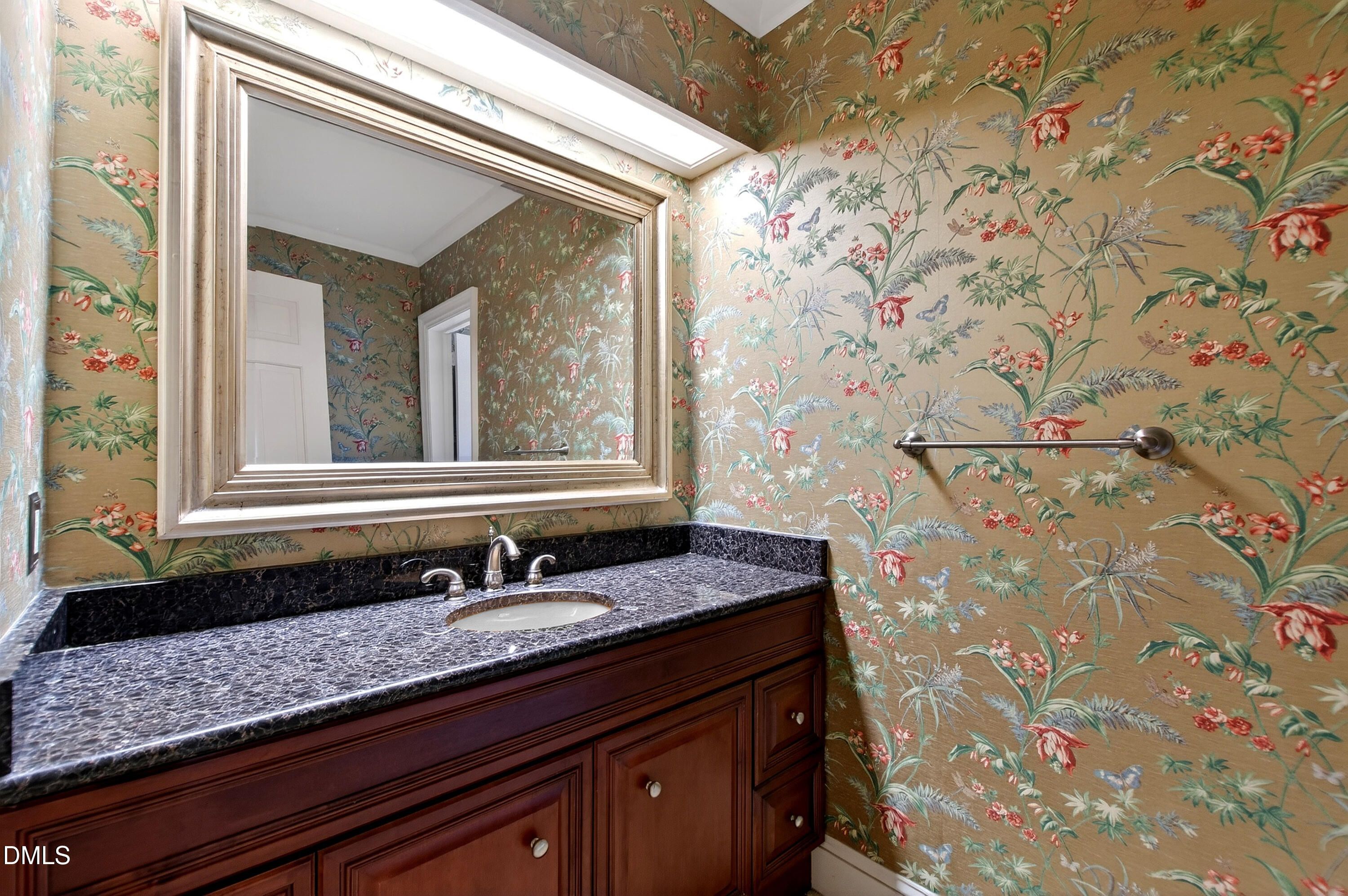 5515 Lambshire Drive Raleigh, NC 27612 - Photo 34 of 78 Lambshire (25)