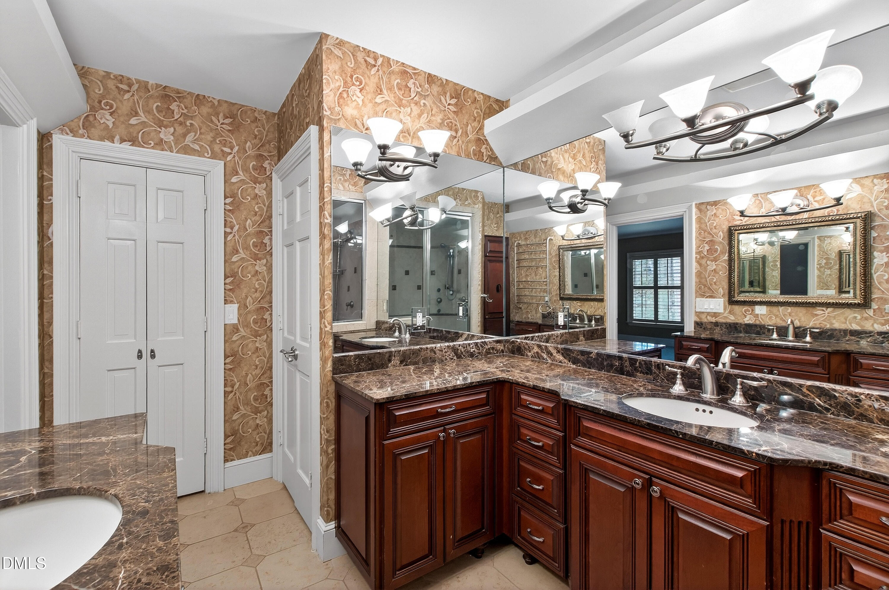 5515 Lambshire Drive Raleigh, NC 27612 - Photo 40 of 78 Lambshire (31)