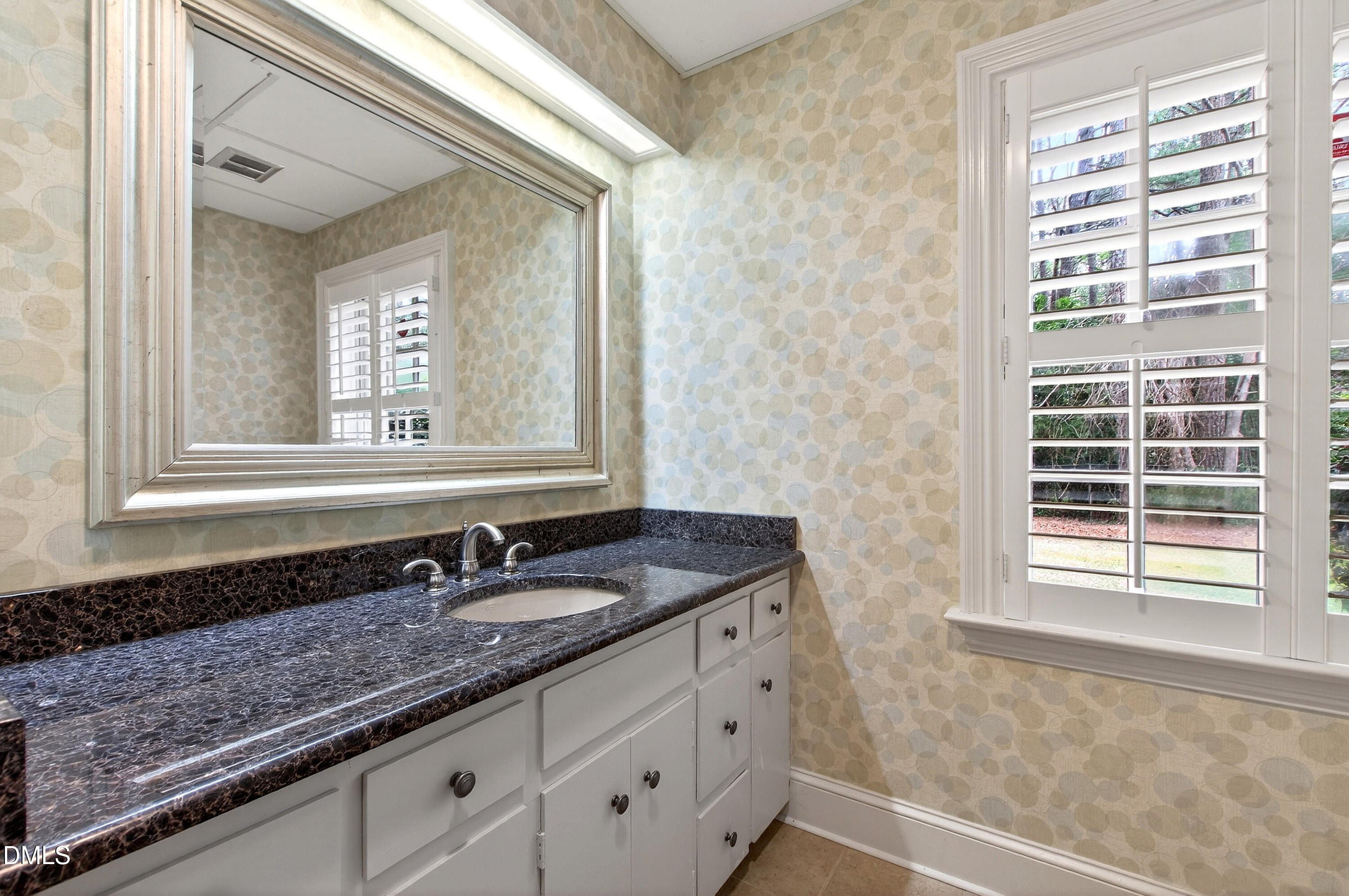 5515 Lambshire Drive Raleigh, NC 27612 - Photo 57 of 78 Lambshire (61)