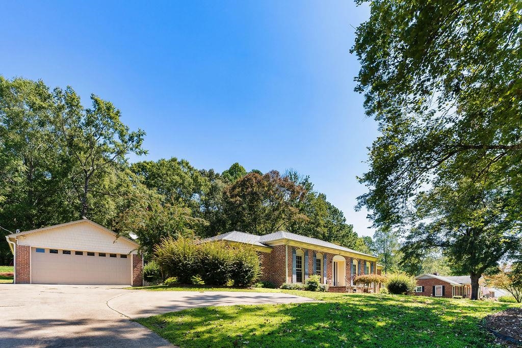 307 Glendale Road Union, SC 29379 - Photo 3 of 38