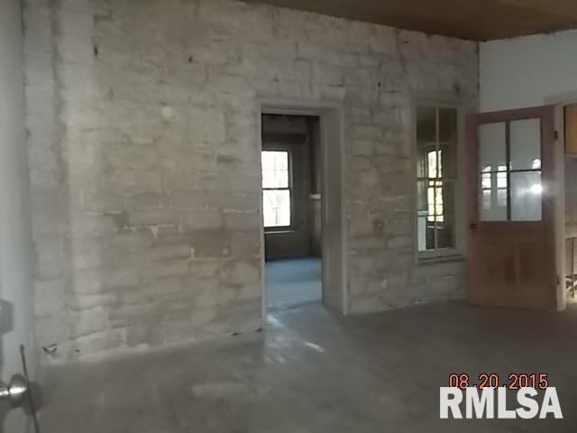 1486 North County Road Carthage, IL 62321 - Photo 7 of 18 Gallery Image 7