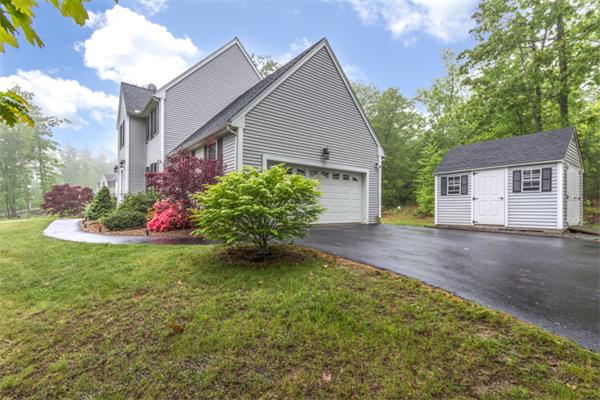 72 Danforth Road Tyngsborough, MA 01879 - Photo 25 of 27