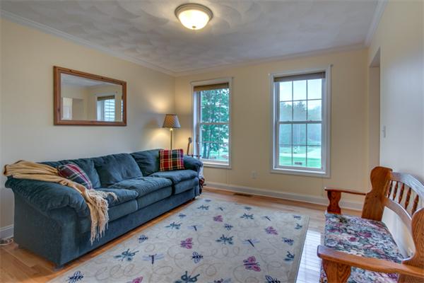 72 Danforth Road Tyngsborough, MA 01879 - Photo 3 of 27