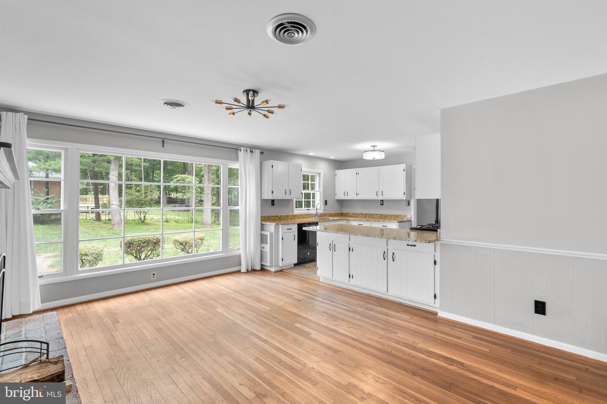 9421 Warfield Road Gaithersburg, MD 20882 - Photo 17 of 63 Gallery Image 17