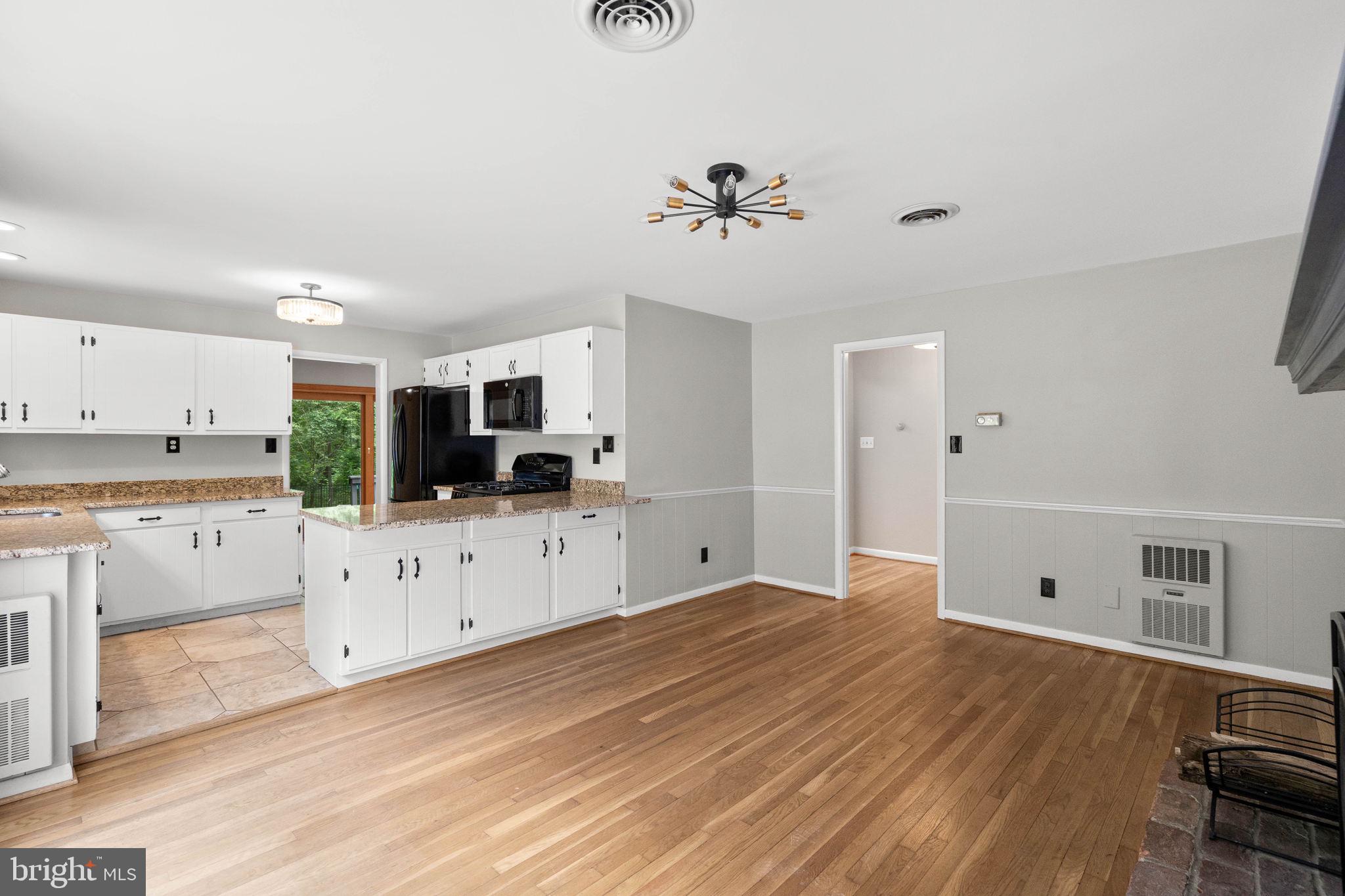 9421 Warfield Road Gaithersburg, MD 20882 - Photo 18 of 63 Gallery Image 18