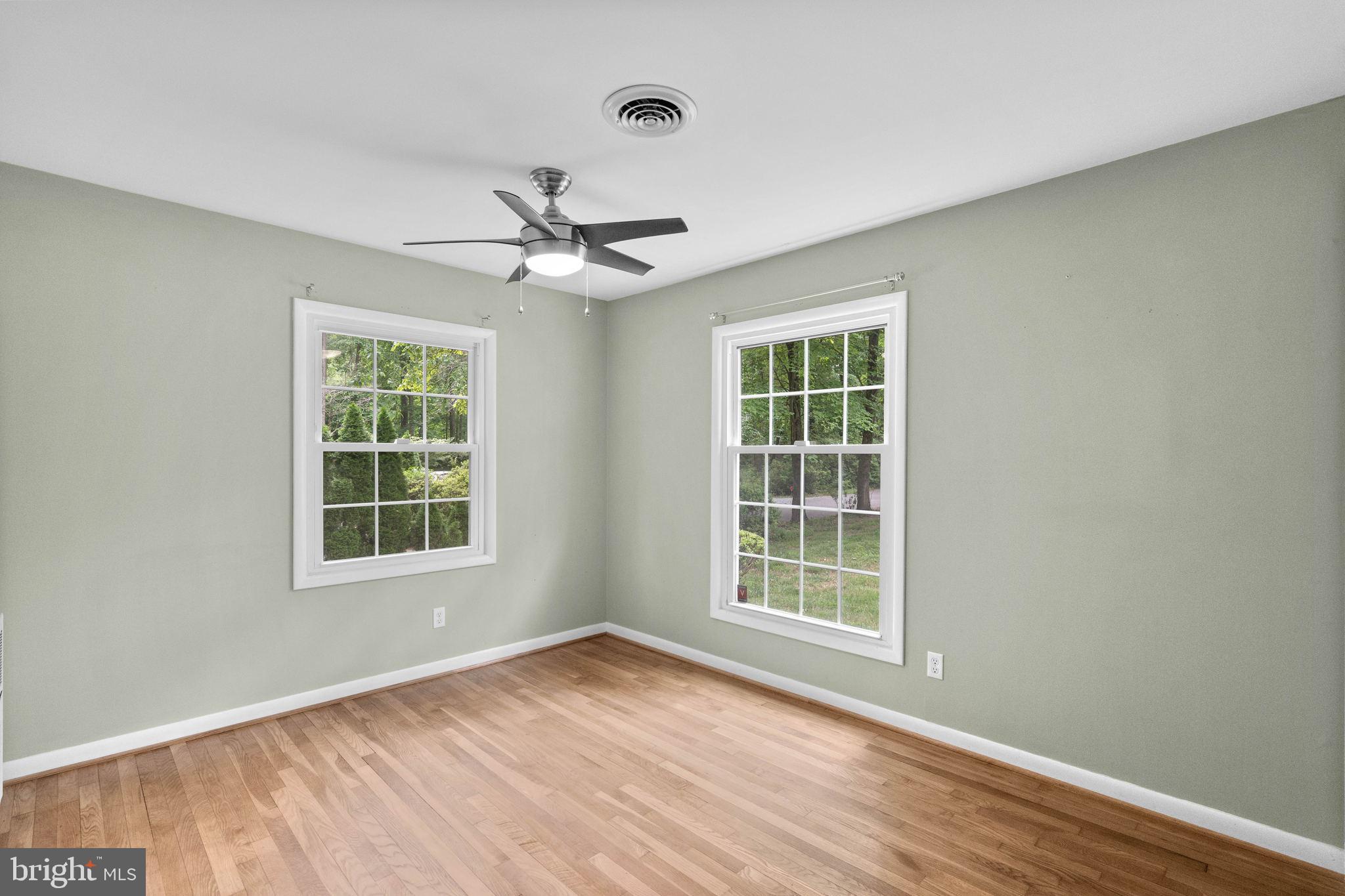 9421 Warfield Road Gaithersburg, MD 20882 - Photo 32 of 63 Gallery Image 32