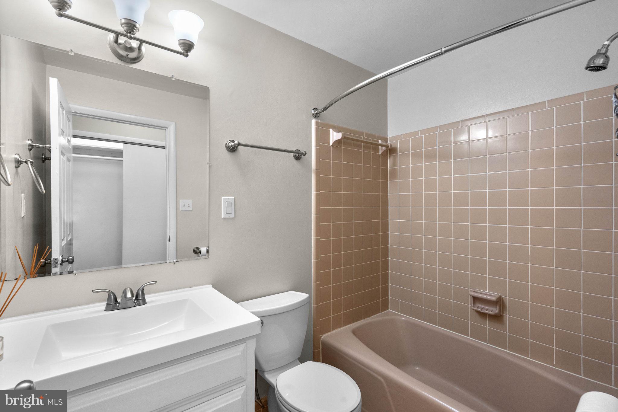 9421 Warfield Road Gaithersburg, MD 20882 - Photo 35 of 63 Gallery Image 35